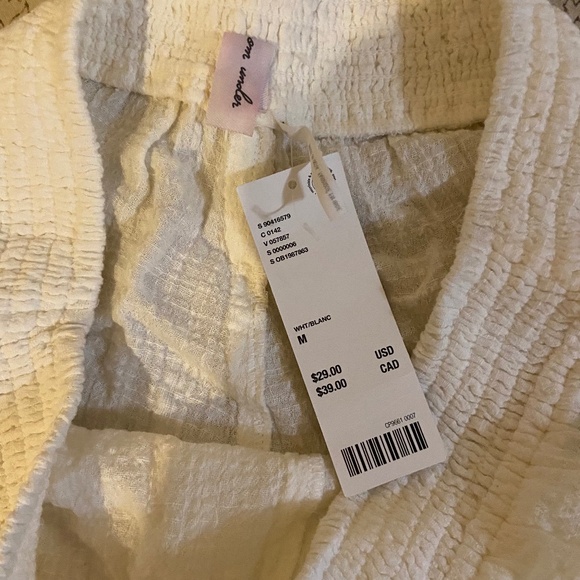 NWT Urban Outfitters Cross Hacked Flounce Shorts - Picture 3 of 4